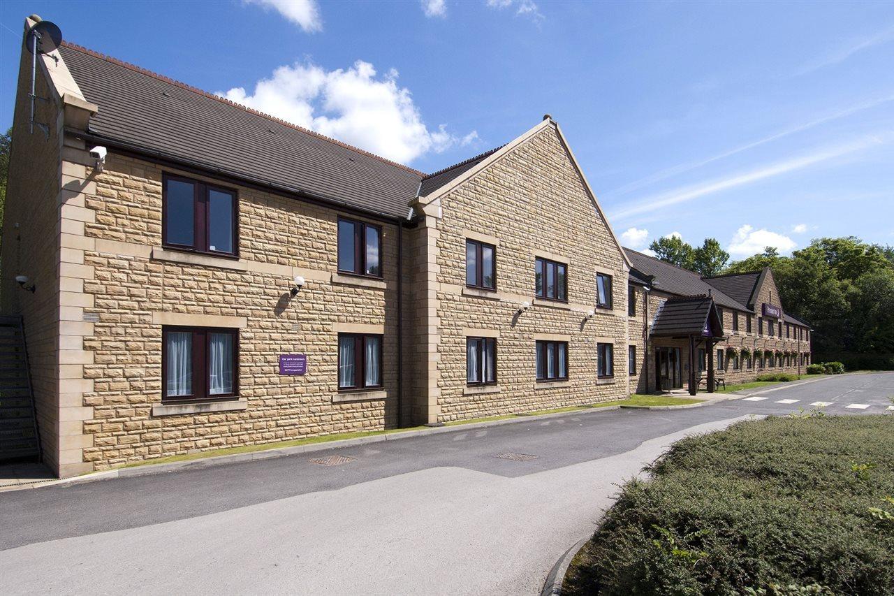 Premier Inn Burnley Exterior photo